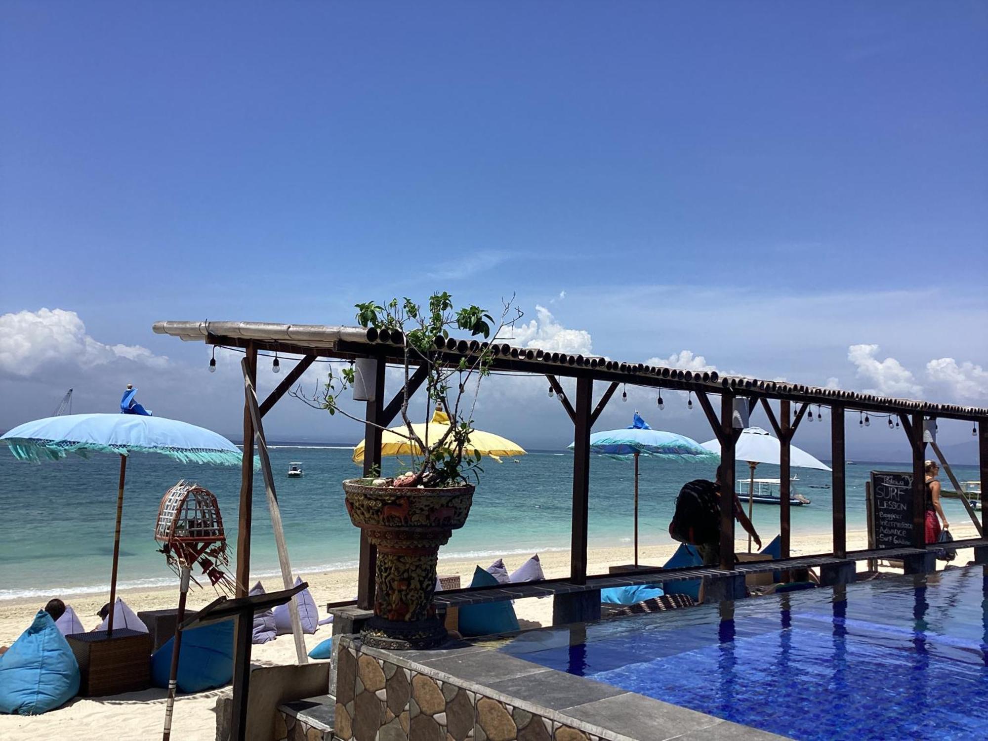 Linda Beach Hotel Lembongan Exterior foto