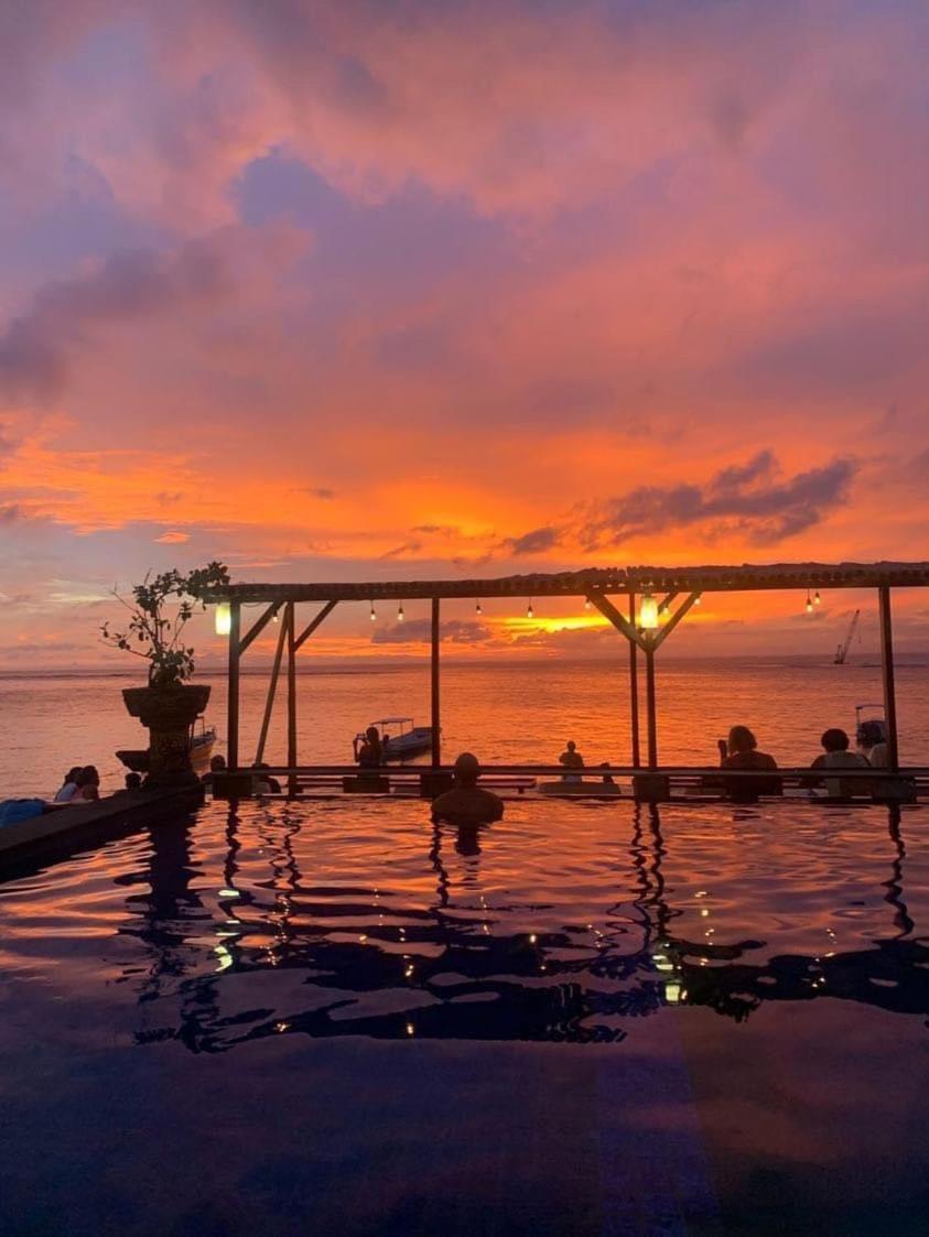 Linda Beach Hotel Lembongan Exterior foto
