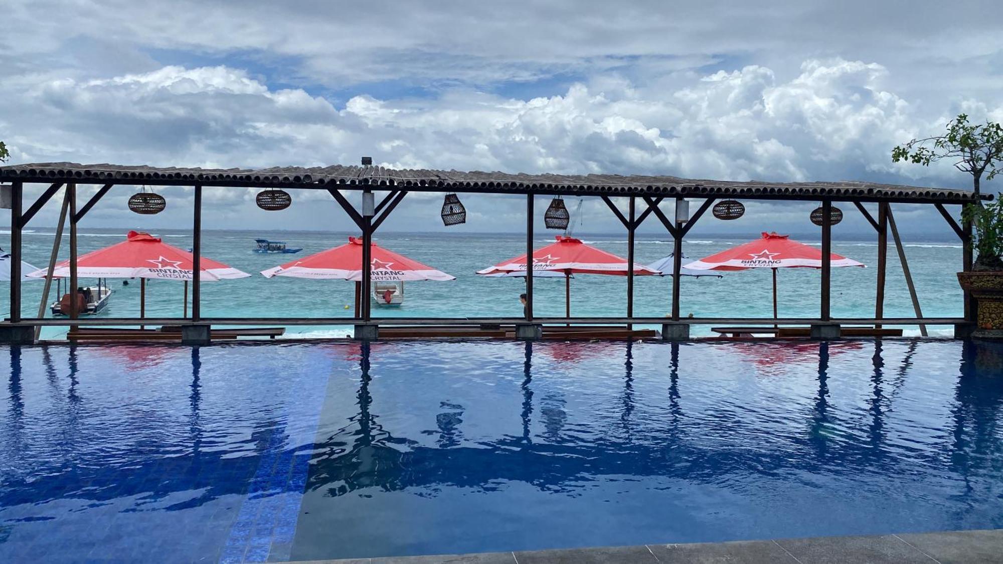 Linda Beach Hotel Lembongan Exterior foto