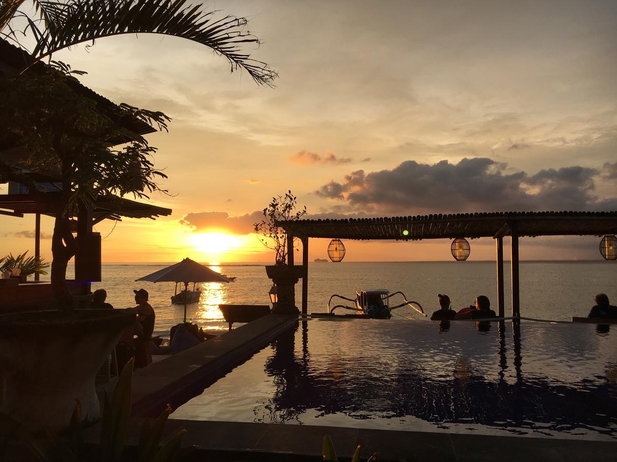 Linda Beach Hotel Lembongan Exterior foto